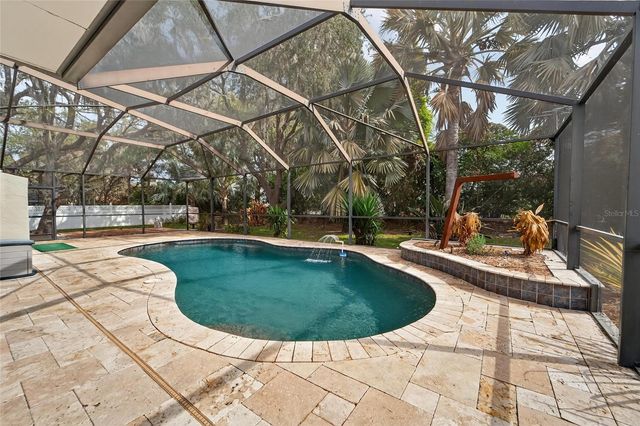 5018 SYLVAN OAKS DRIVE, Valrico, FL 33596