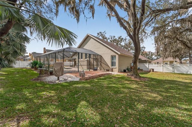 5018 SYLVAN OAKS DRIVE, Valrico, FL 33596