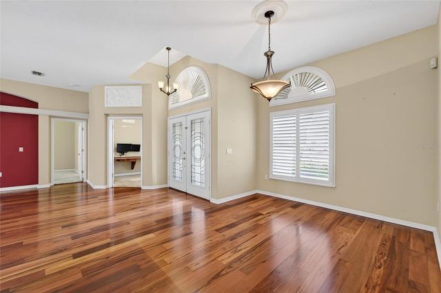 5018 SYLVAN OAKS DRIVE, Valrico, FL 33596