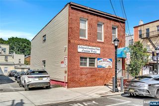 308 38th Street 1, Union City, NJ 07087