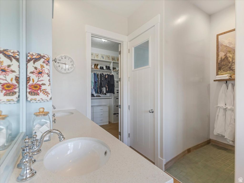 Image 28 of property listing at 13503 S LOVERS LN, Riverton, UT 84065