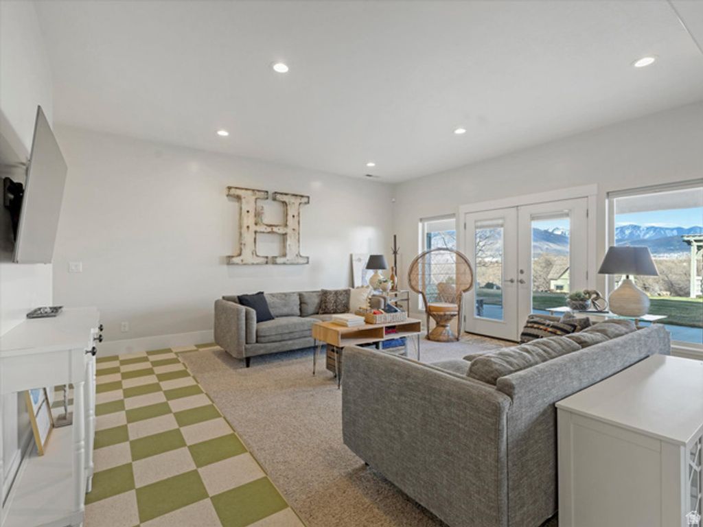 Image 38 of property listing at 13503 S LOVERS LN, Riverton, UT 84065