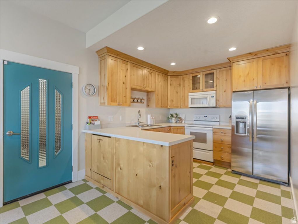 Image 42 of property listing at 13503 S LOVERS LN, Riverton, UT 84065