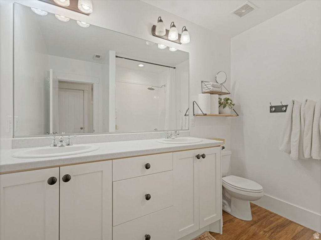 Image 48 of property listing at 13503 S LOVERS LN, Riverton, UT 84065