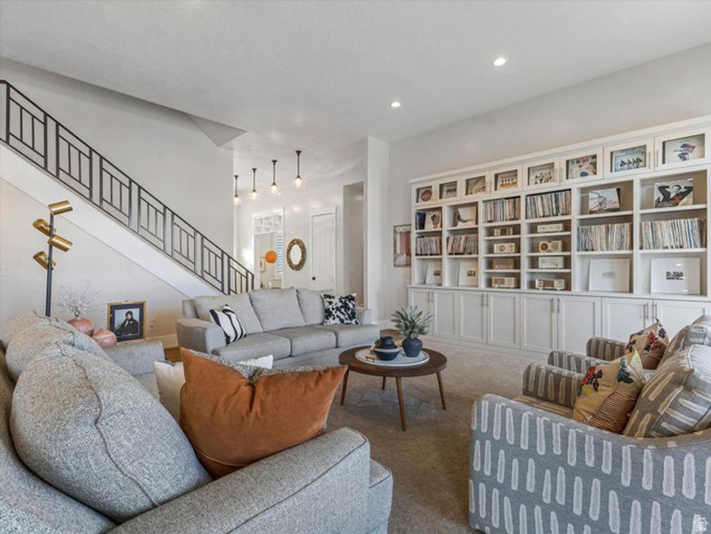 Image 10 of property listing at 13503 S LOVERS LN, Riverton, UT 84065