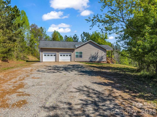 426 River Road, Rutherfordton, NC 28139