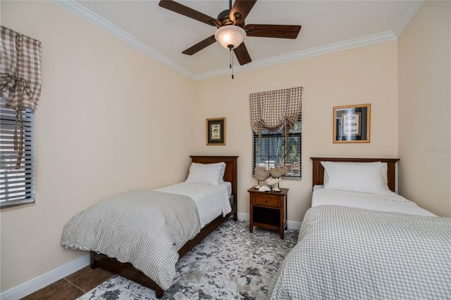 612 BARCELONA AVENUE, Venice, FL 34285