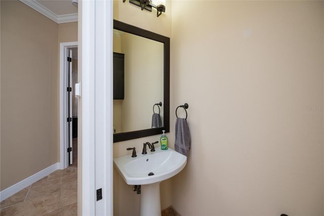 612 BARCELONA AVENUE, Venice, FL 34285