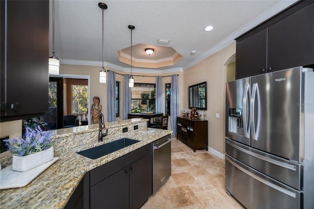 612 BARCELONA AVENUE, Venice, FL 34285