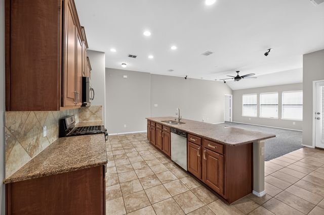 312 Blackhaw Drive, Fate, TX 75087