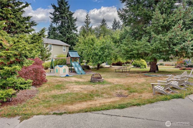 7701 Beacon Place NE #103, Bremerton, WA 98311