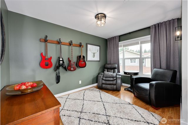 7701 Beacon Place NE #103, Bremerton, WA 98311