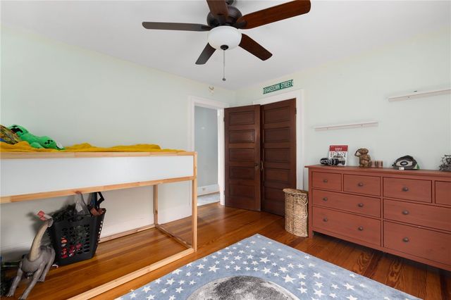 2136 Cranston Street, Cranston, RI 02920