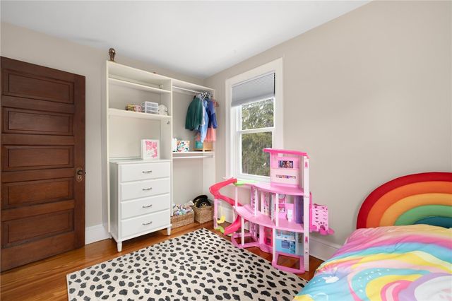 2136 Cranston Street, Cranston, RI 02920