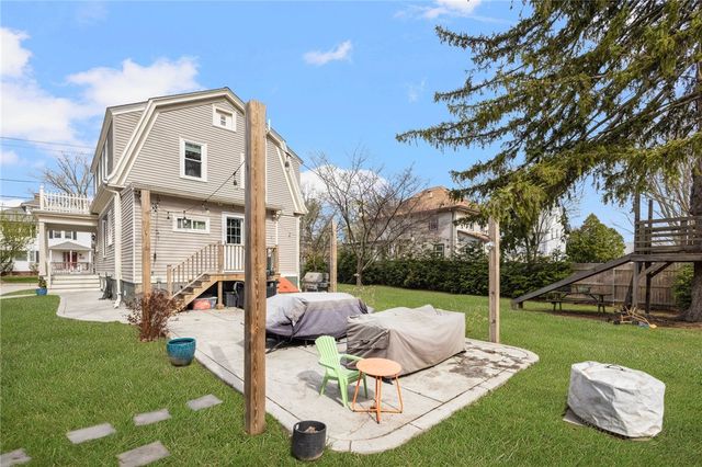 2136 Cranston Street, Cranston, RI 02920