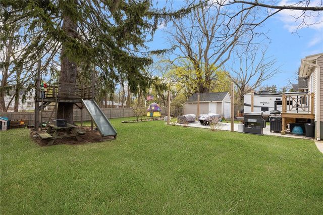 2136 Cranston Street, Cranston, RI 02920