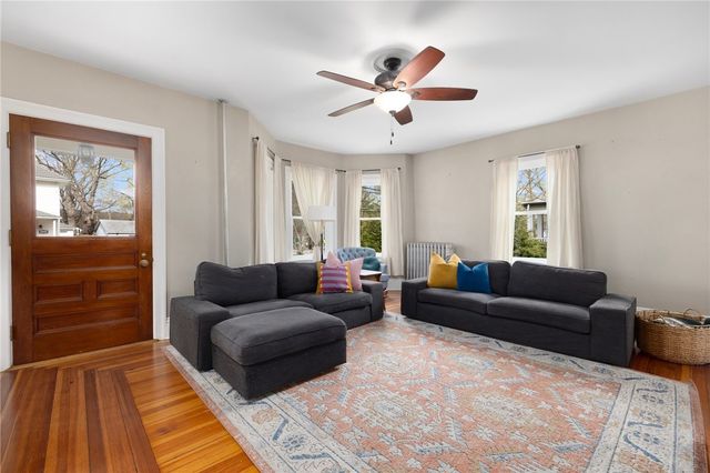 2136 Cranston Street, Cranston, RI 02920