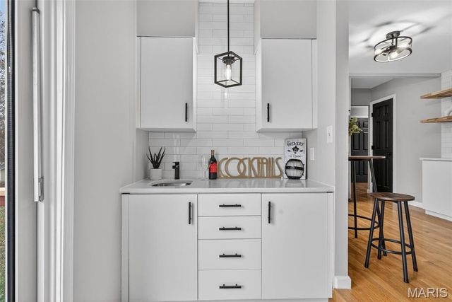 4 Sunnydays Court, St Charles, MO 63303