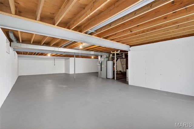 4 Sunnydays Court, St Charles, MO 63303