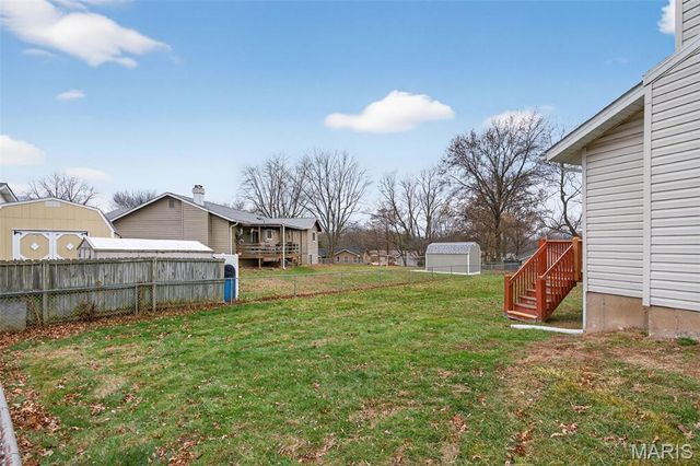 4 Sunnydays Court, St Charles, MO 63303