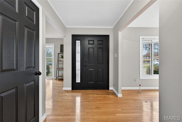 4 Sunnydays Court, St Charles, MO 63303