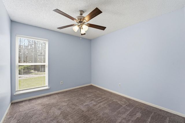 3919 Fairmont Parkway 227, Pasadena, TX 77504