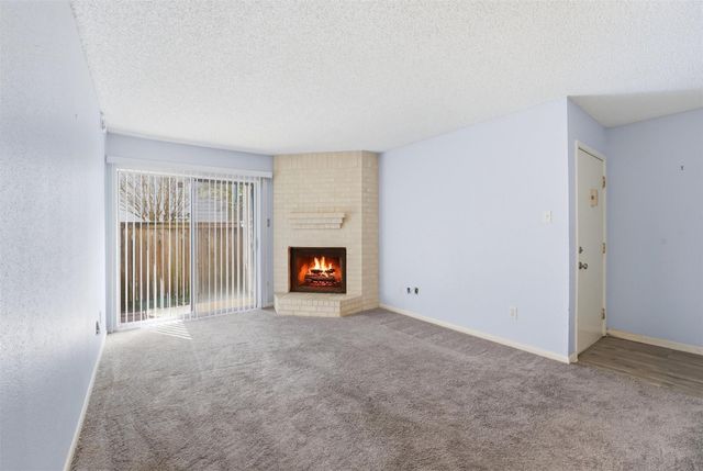 3919 Fairmont Parkway 227, Pasadena, TX 77504