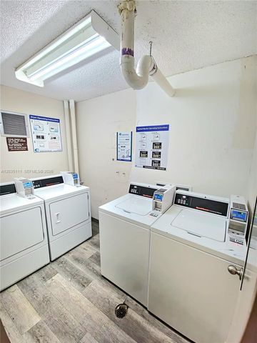1300 NE Miami Gardens Drive 308E, Miami, FL 33179