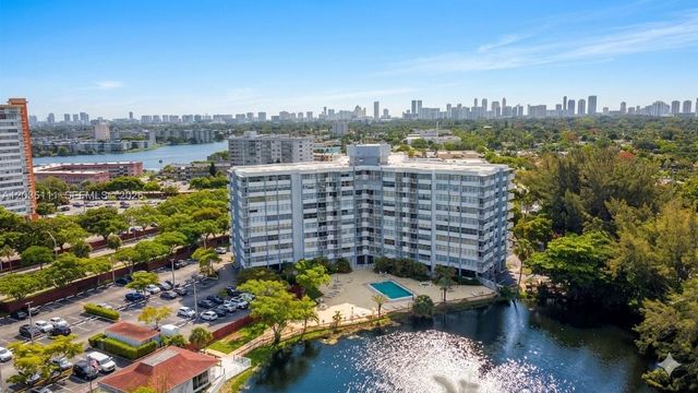 1300 NE Miami Gardens Drive 308E, Miami, FL 33179