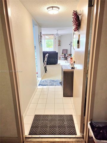 1300 NE Miami Gardens Drive 308E, Miami, FL 33179