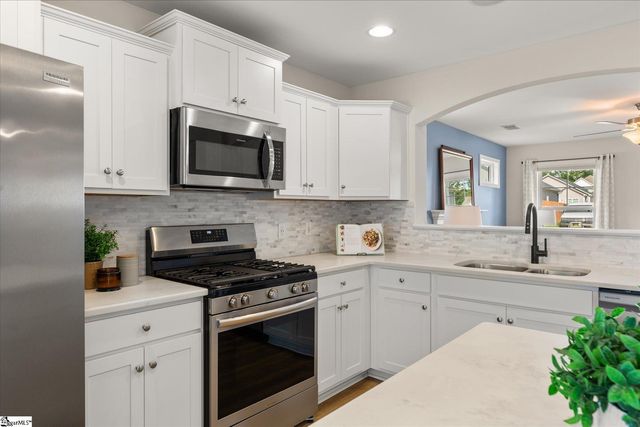 422 Icebow Road, Fountain Inn, SC 29644
