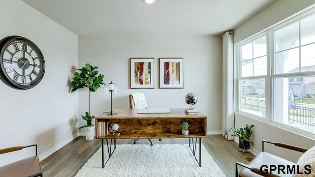 17024 Craig Street, Bennington, NE 68007