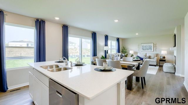 17024 Craig Street, Bennington, NE 68007