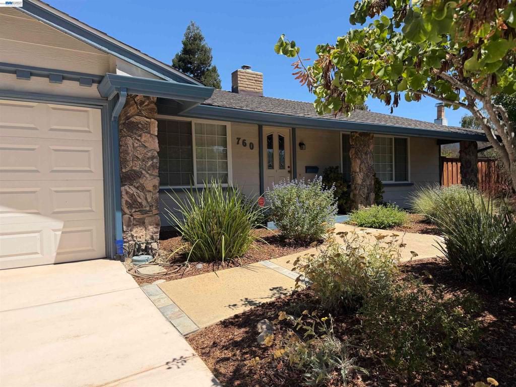 Image 1 of property listing at 760 Polaris Way, Livermore, CA 94550