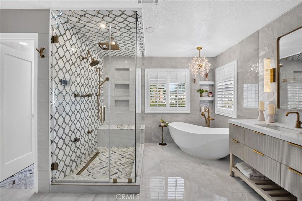 10752 Saffron, Fontana, CA 92337 — exterior