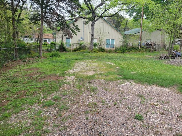 64 Richard Drive, Gordonville, TX 76245