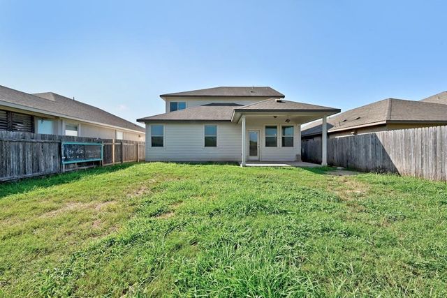 374 Wincliff DR, Buda, TX 78610