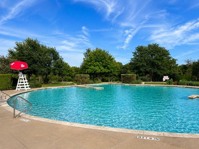 374 Wincliff DR, Buda, TX 78610