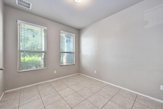 374 Wincliff DR, Buda, TX 78610