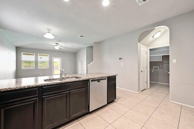374 Wincliff DR, Buda, TX 78610