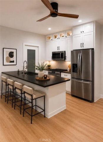 2039 Casa Grande Street, Pasadena, CA 91104