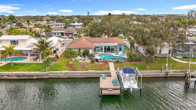 3828 48TH AVENUE S, St Petersburg, FL 33711