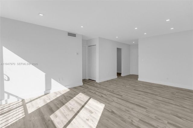 7925 Carlyle Ave 402, Miami Beach, FL 33141