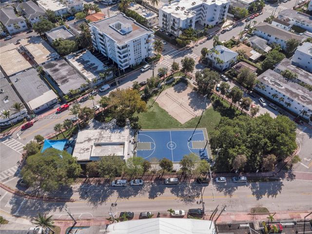 7925 Carlyle Ave 402, Miami Beach, FL 33141