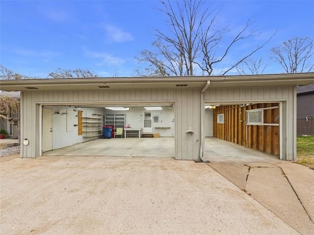 9 Ridgewell Lane, Bella Vista, AR 72715