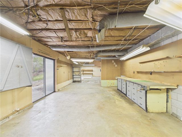 9 Ridgewell Lane, Bella Vista, AR 72715