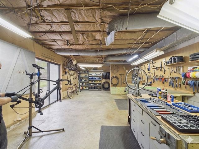 9 Ridgewell Lane, Bella Vista, AR 72715