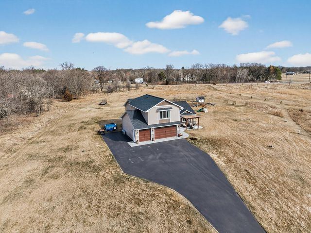 15264 292nd Avenue NW, Zimmerman, MN 55398