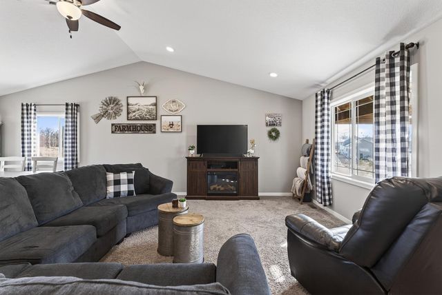 15264 292nd Avenue NW, Zimmerman, MN 55398