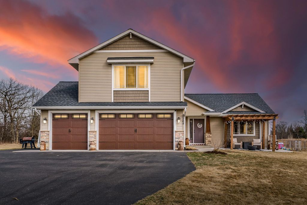 15264 292nd Avenue NW, Zimmerman, MN 55398